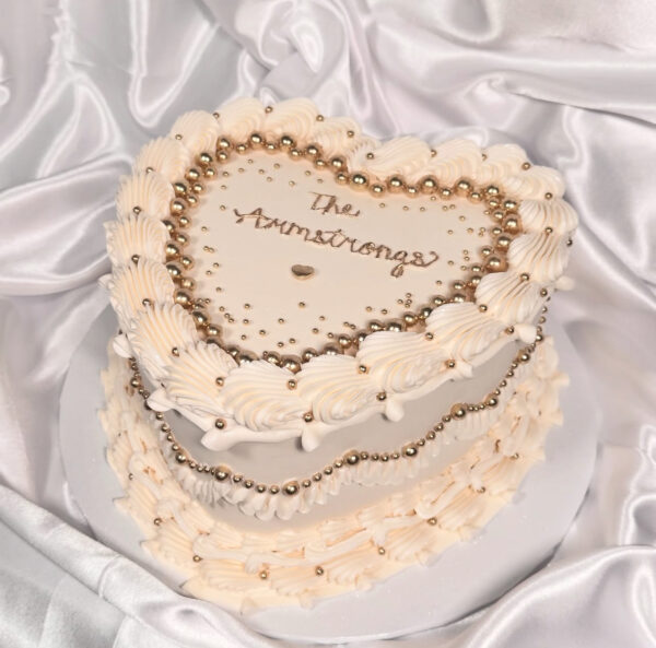 A beautiful white vintage cake